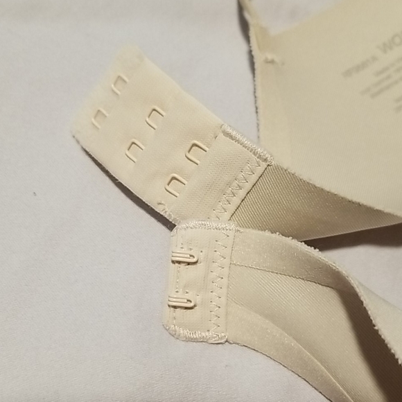 Women's Wired Bra - Picture 6 of 7